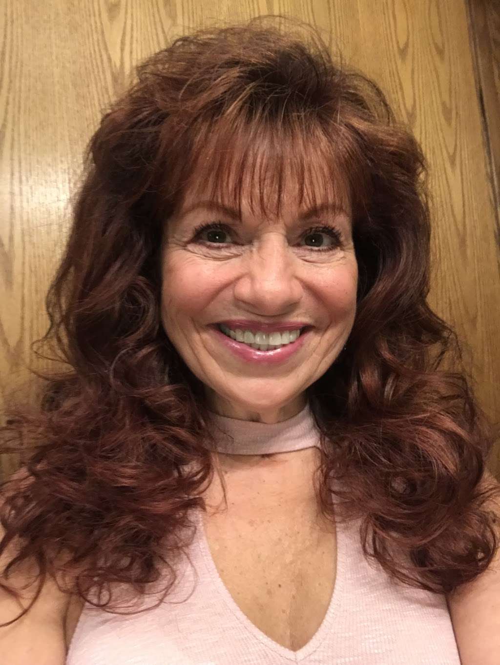 Sally Beauty 830 N Edwards Blvd, Lake Geneva, WI 53147, USA BusinessYab