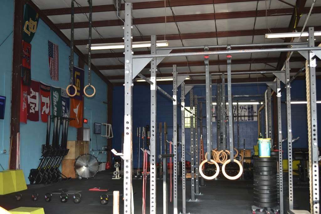 CrossFit 29-95 | 9009 Long Point Rd, Suite B1, Houston, TX 77055, USA | Phone: (713) 254-5235