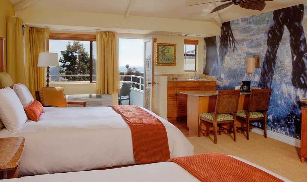 Hotel Indigo San Diego Del Mar | 710 Camino Del Mar, Del Mar, CA 92014 | Phone: (858) 755-1501