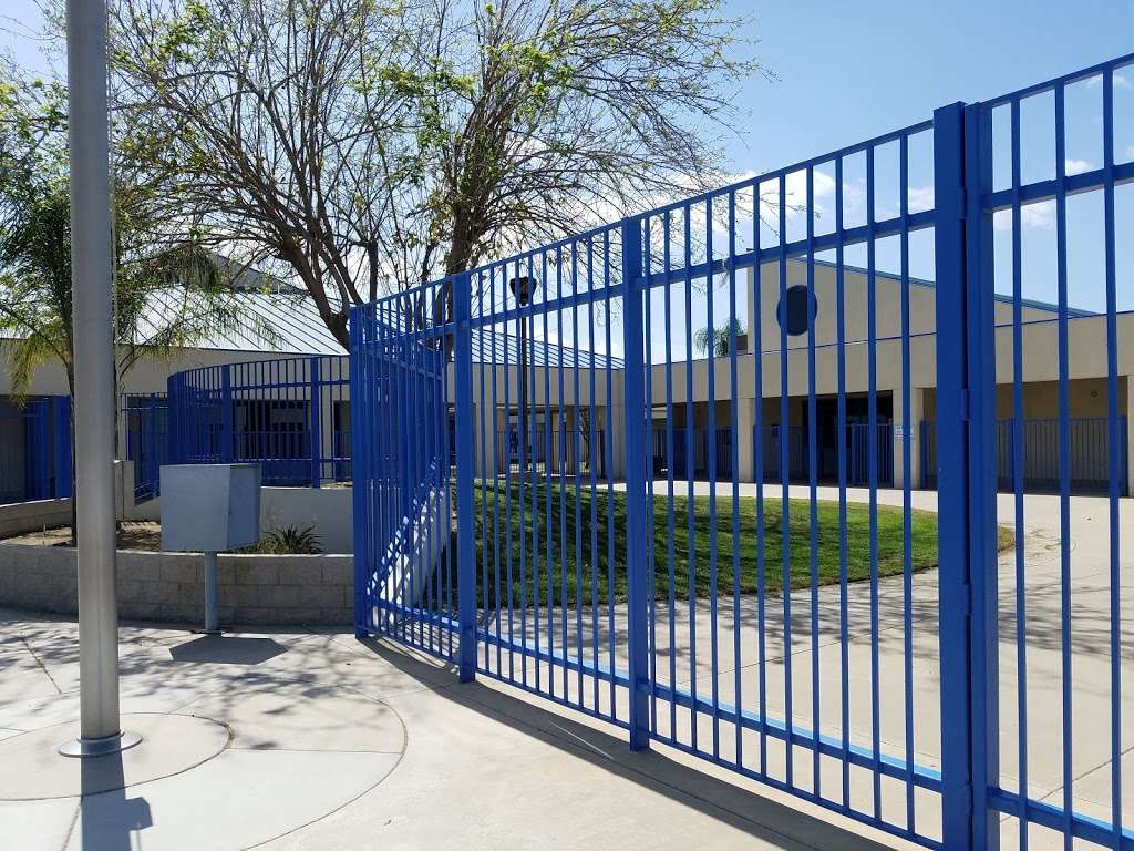 Railroad Canyon Elementary School | 1300 Mill St, Lake Elsinore, CA 92530 | Phone: (951) 253-7510