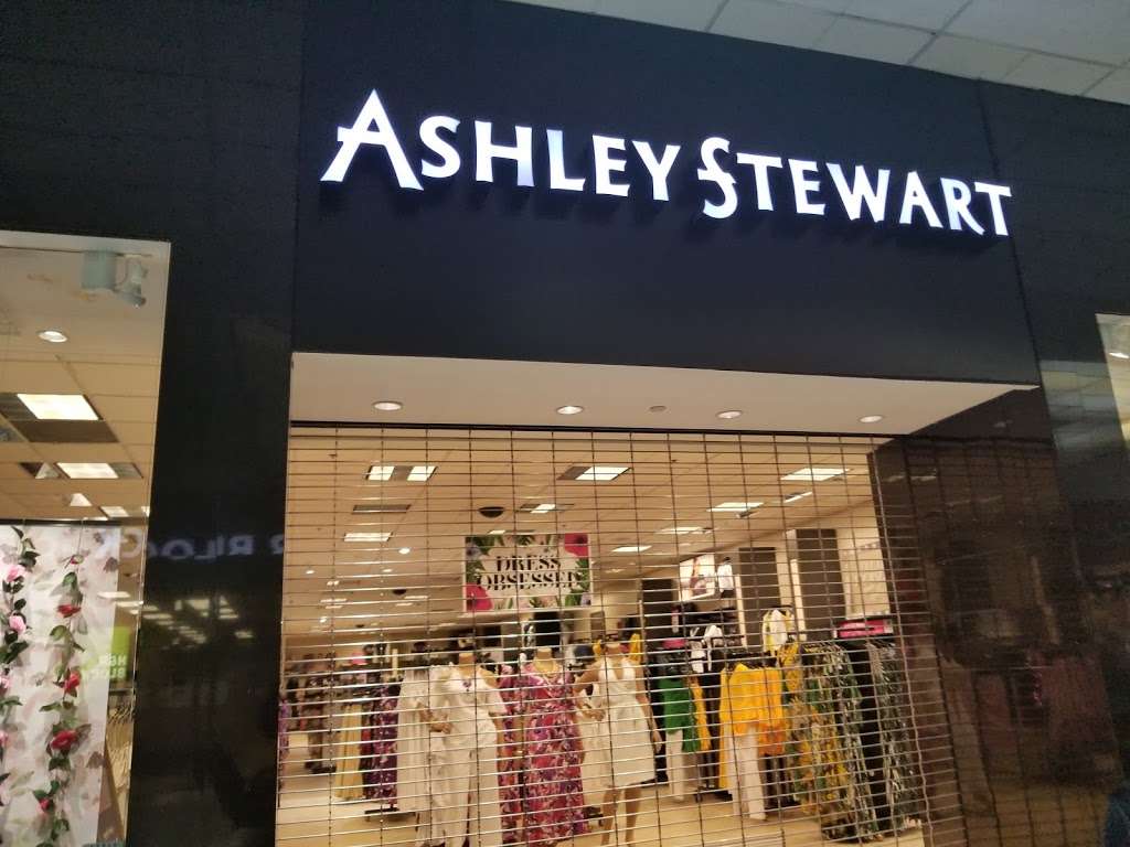 Ashley Stewart | 701 NJ-440, Jersey City, NJ 07304 | Phone: (201) 309-1060