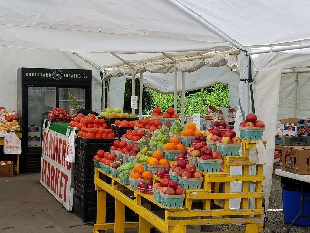 California Fruit Market | 13061 Holmes Rd, Kansas City, MO 64145, USA