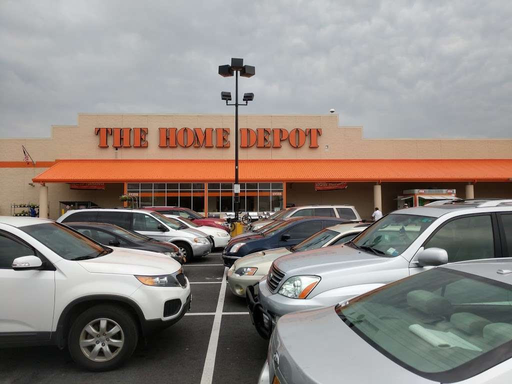 The Home Depot | 1806 E Gun Hill Rd, The Bronx, NY 10469, USA | Phone: (718) 862-9800