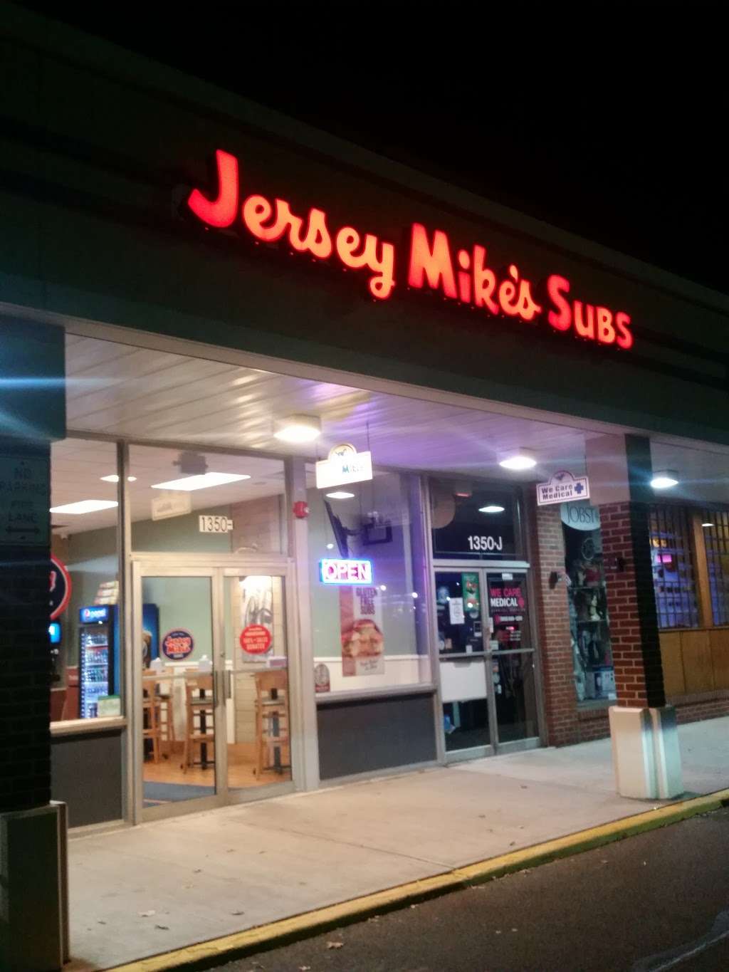 Jersey Mikes Subs | 1350 Galloping Hill Rd, Union, NJ 07083, USA | Phone: (908) 687-0187