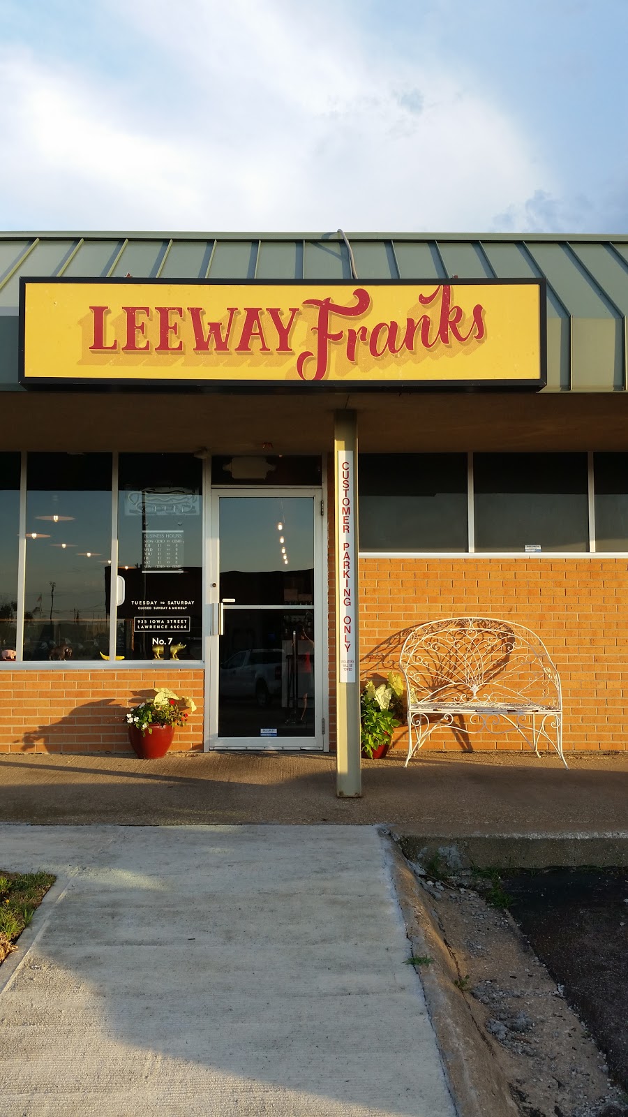 Leeway Franks | 935 Iowa St, Lawrence, KS 66044, USA | Phone: (785) 856-0890