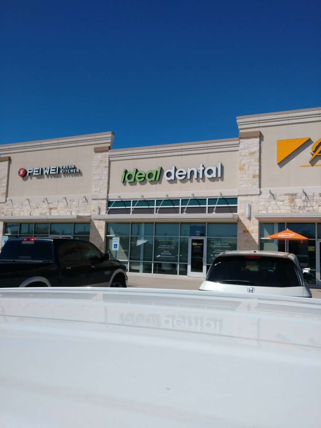 Ideal Dental of Pearland | 2630 Pearland Pkwy Ste 120, Pearland, TX 77581 | Phone: (281) 485-4686