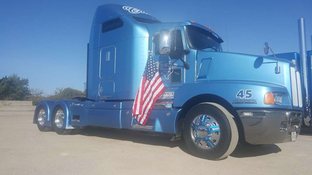 Cowboy Trucking | 5610 Crystal Lake Blvd, Dallas, TX 75236, USA | Phone: (972) 780-9094