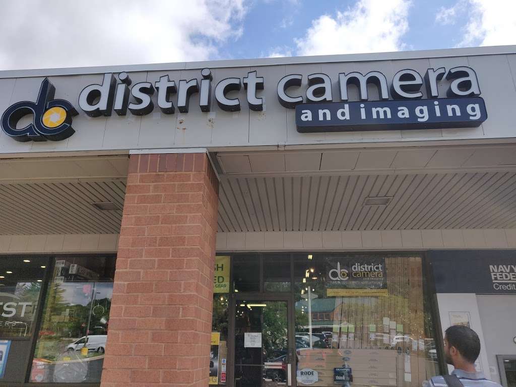 District Camera and Imaging | 6025-G, Burke Centre Pkwy, Burke, VA 22015, USA | Phone: (703) 250-5555