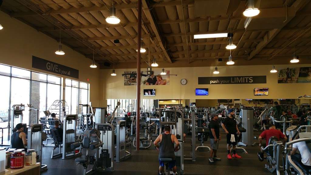 24 Hour Fitness | 1400 W Edinger Ave, Santa Ana, CA 92704, USA | Phone: (657) 273-5919