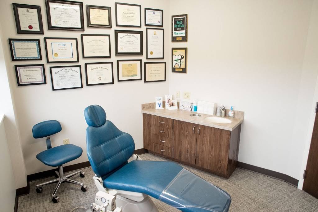 Ekim Orthodontics - Burnsville | 625 E Nicollet Blvd #300, Burnsville, MN 55337, USA | Phone: (952) 447-6077