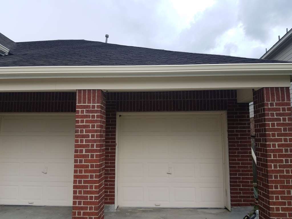 Houston Roofing and Gutters | 5707 Addicks Satsuma Rd, Houston, TX 77084 | Phone: (832) 683-4175