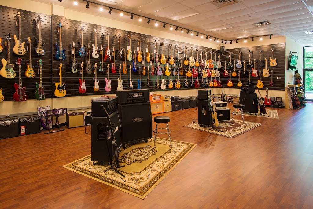 Beau Monde Guitars | 285 Livingston St, Northvale, NJ 07647 | Phone: (201) 660-7844