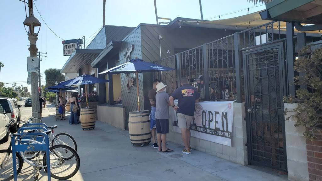 La Doña | 1852 Bacon St, San Diego, CA 92107, USA | Phone: (619) 269-6144