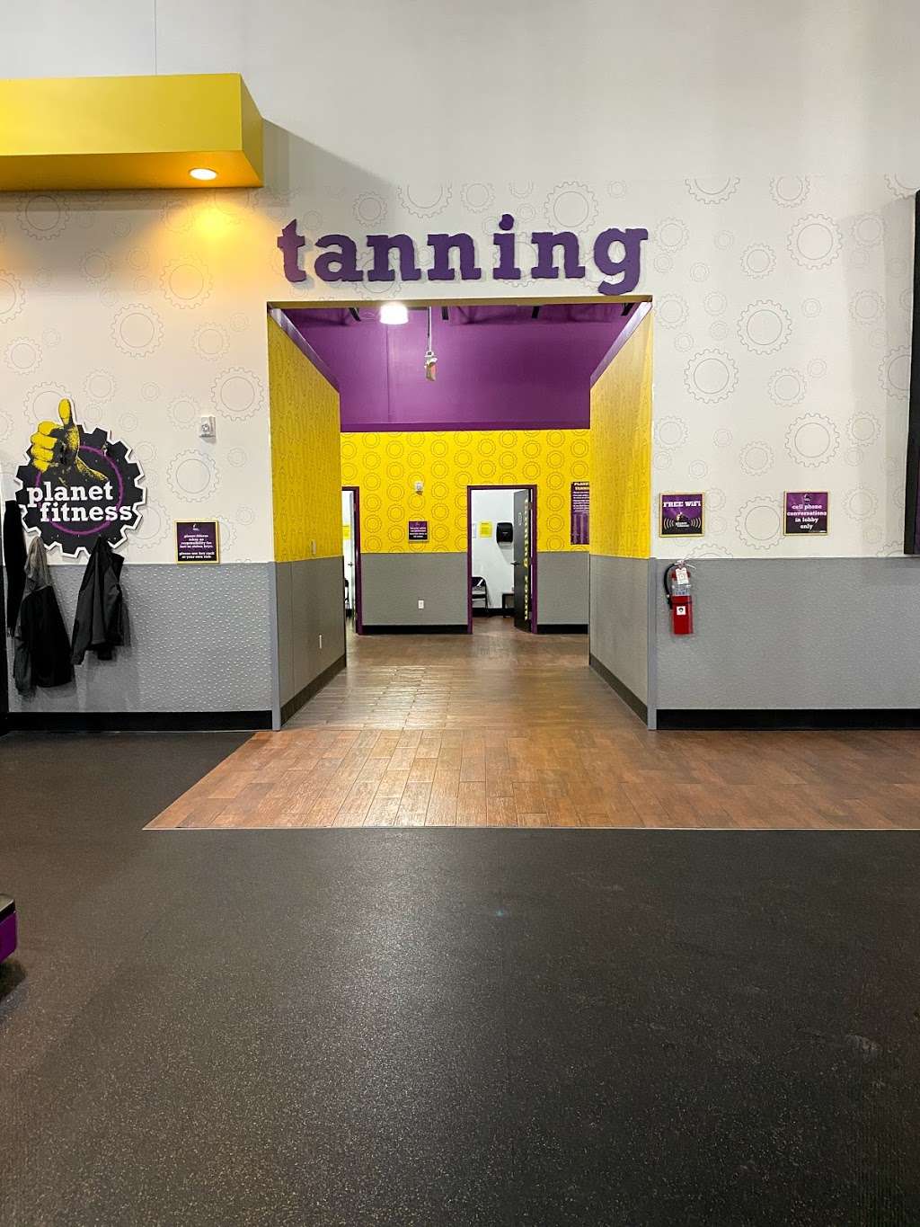 Planet Fitness - Lafayette, IN | 2121 Sagamore Pkwy S, Lafayette, IN 47905, USA | Phone: (765) 446-6600