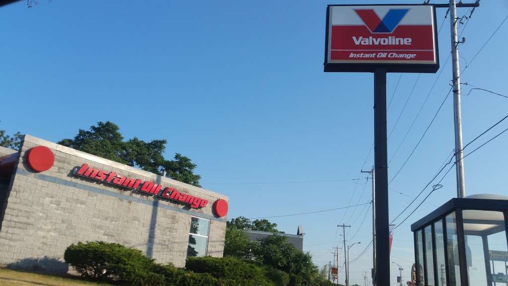 Valvoline Instant Oil Change | 5912 S Packard Ave, Cudahy, WI 53110, USA | Phone: (414) 769-8547