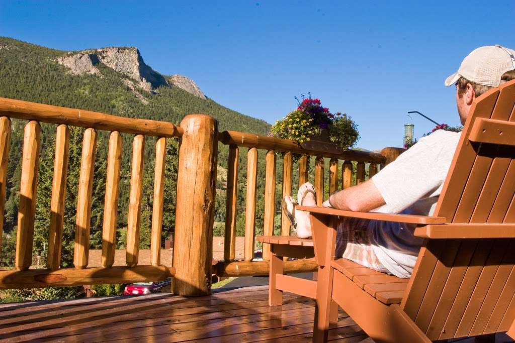 McGregor Mountain Lodge | 2815 Fall River Rd, Estes Park, CO 80517 | Phone: (970) 586-3457