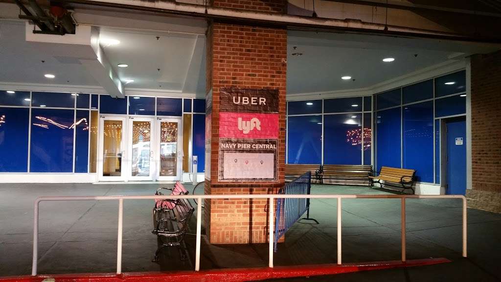 Lyft Navy Pier Central | 848 E Grand Ave, Chicago, IL 60611, USA