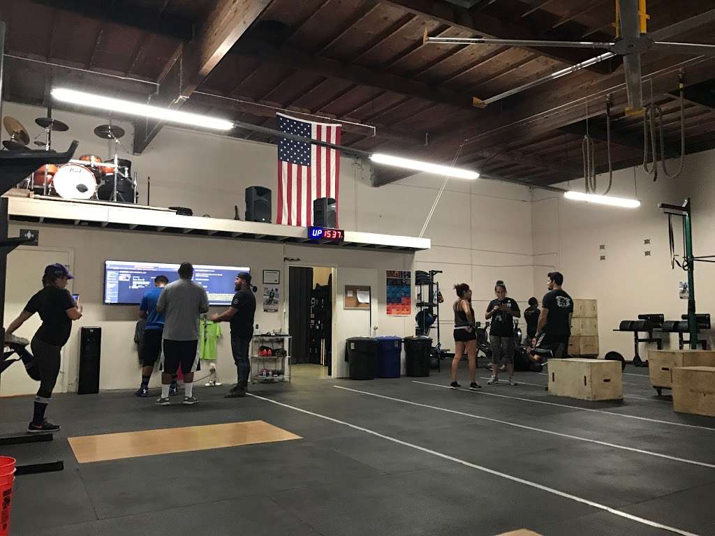 CrossFit Direct Action | 531 S Clydebank Ave, Azusa, CA 91702, USA | Phone: (626) 969-0858