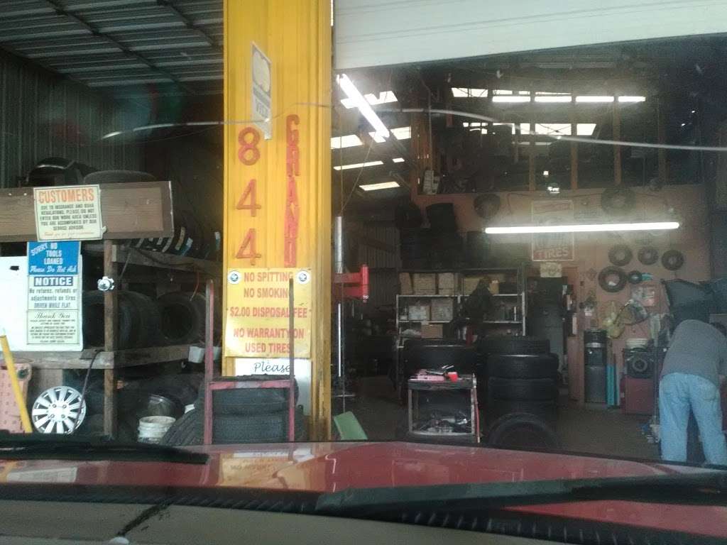 Reds Tire Shop | 844 Grand Ave, Bacliff, TX 77518, USA | Phone: (281) 559-1865