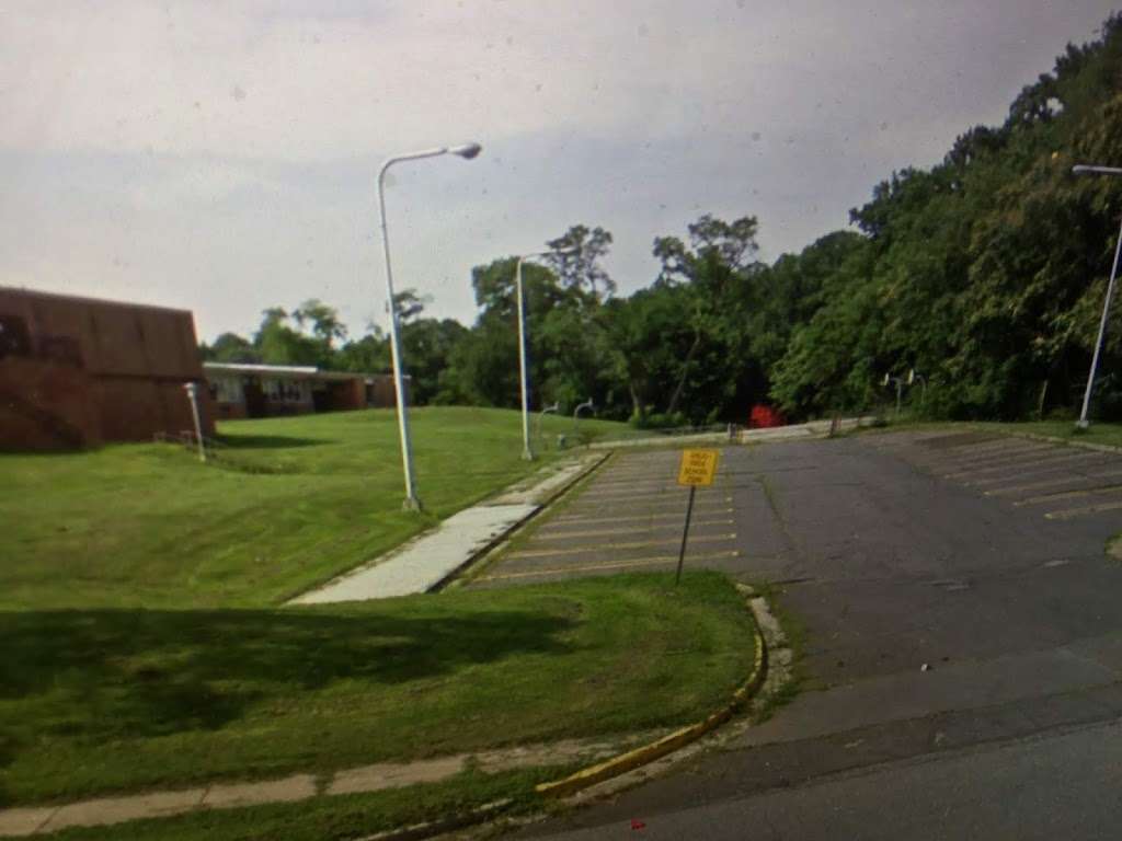 Brooke Rd & Campbell Ave | Coral Hills, MD 20743, USA