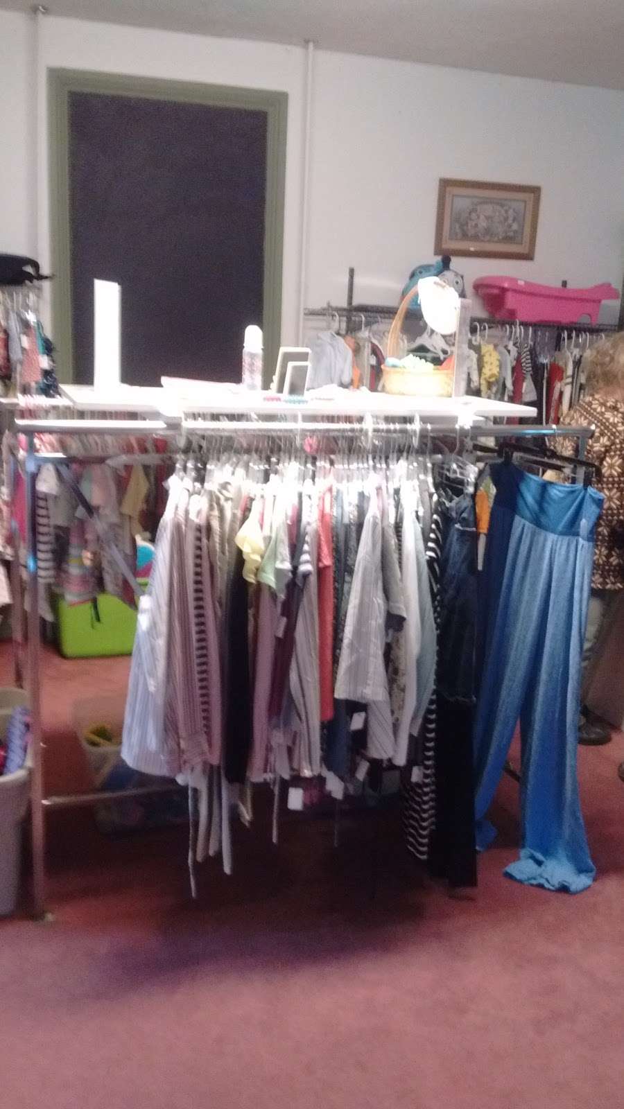 Shoppe For Havens Sake Thrift Shop | 4314 Richmond Rd, Warsaw, VA 22572, USA | Phone: (804) 333-6404
