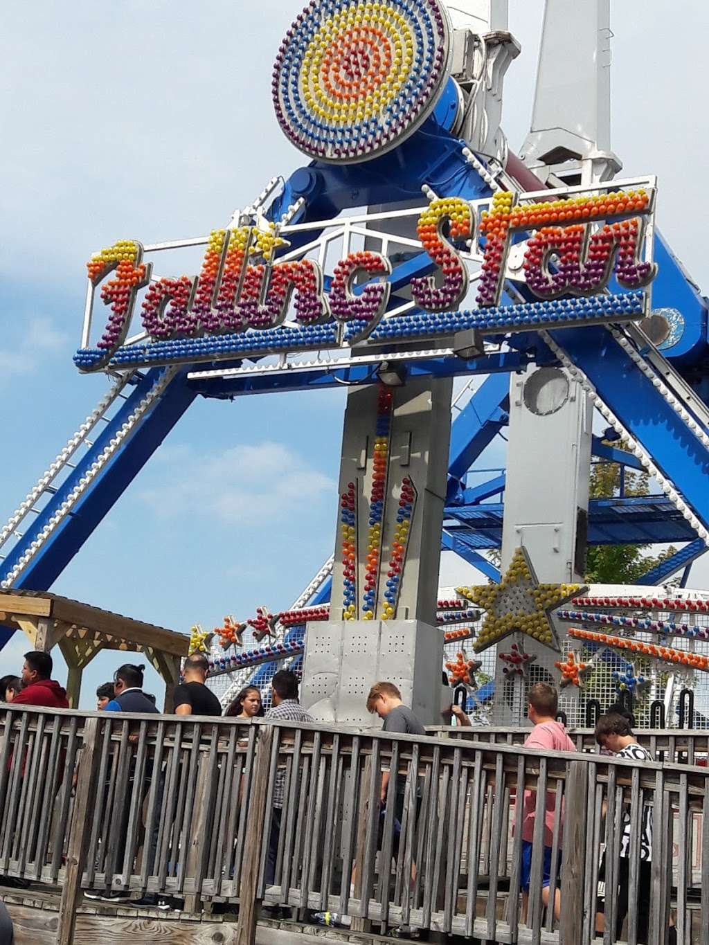 Indiana Beach Amusement and Water Park Resort | 5224 E Indiana Beach Rd, Monticello, IN 47960, USA | Phone: (574) 583-4141