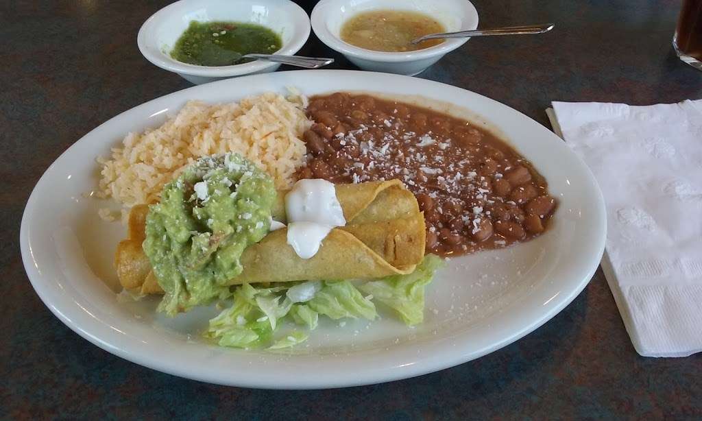 Teresitas Restaurant | 3826 E 1st St, Los Angeles, CA 90063, USA | Phone: (323) 266-6045