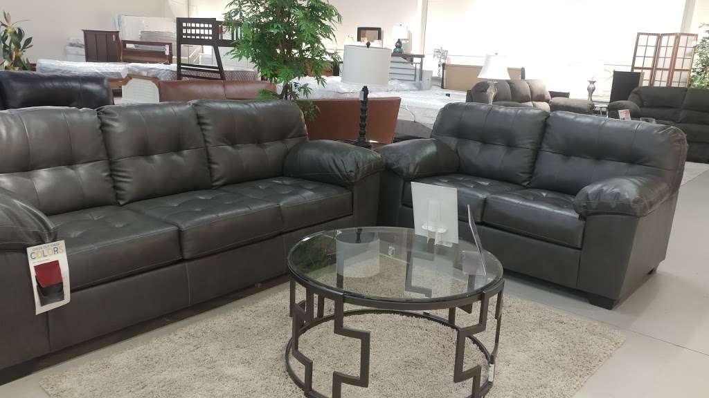 Value City Furniture | 45 6th St, East Brunswick, NJ 08816, USA | Phone: (732) 257-2500
