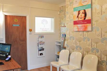 Writtle Dental Practice | 4 Lawford Ln, Writtle, Chelmsford CM1 3EA, UK | Phone: 01245 421781