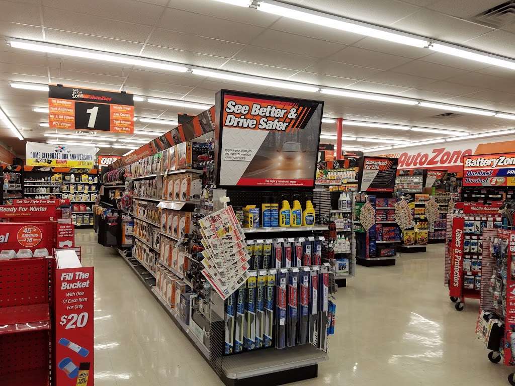 AutoZone Auto Parts | 565 E Main St, Danville, IN 46122, USA | Phone: (317) 745-0349