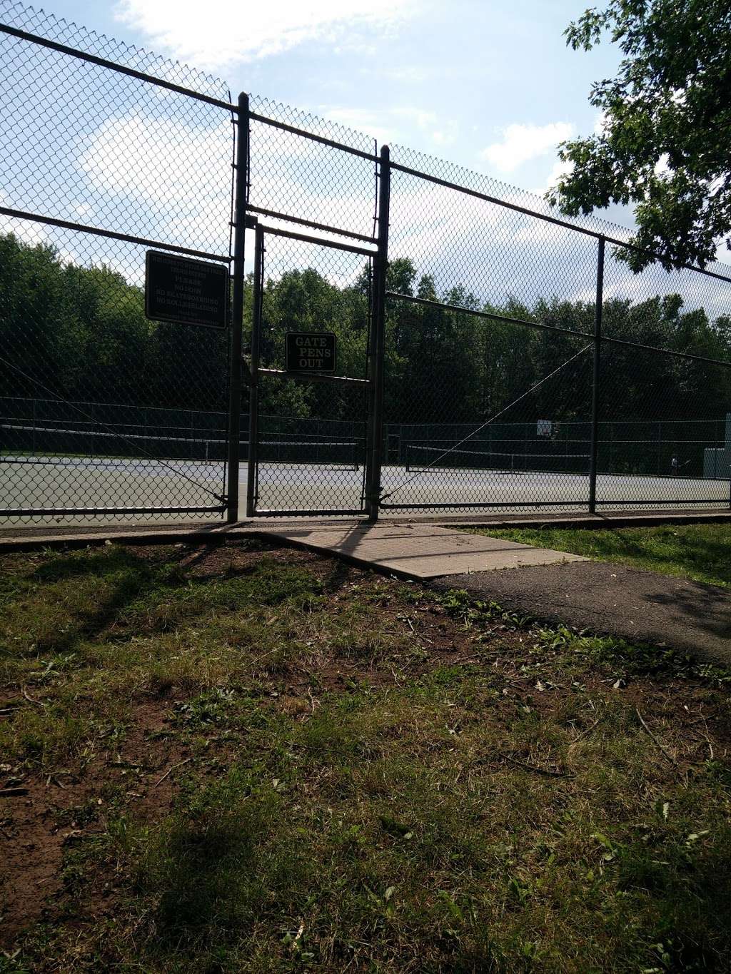 Tennis Courts | White Oak Park, Branchburg, NJ, Branchburg, NJ 08876, USA