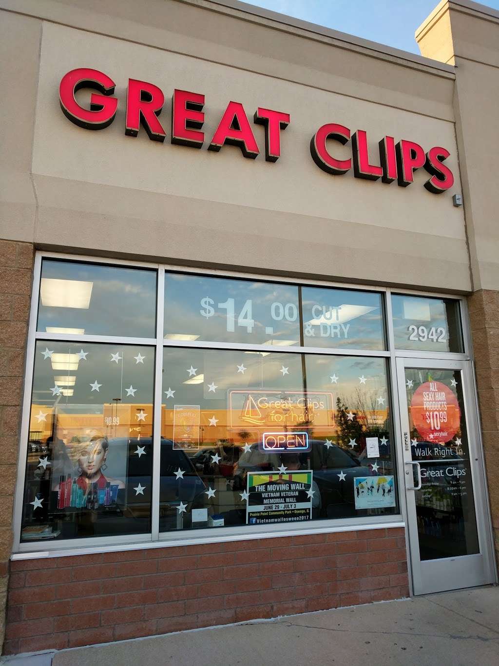 Great Clips | 2942 US-34, Oswego, IL 60543, USA | Phone: (630) 554-5505