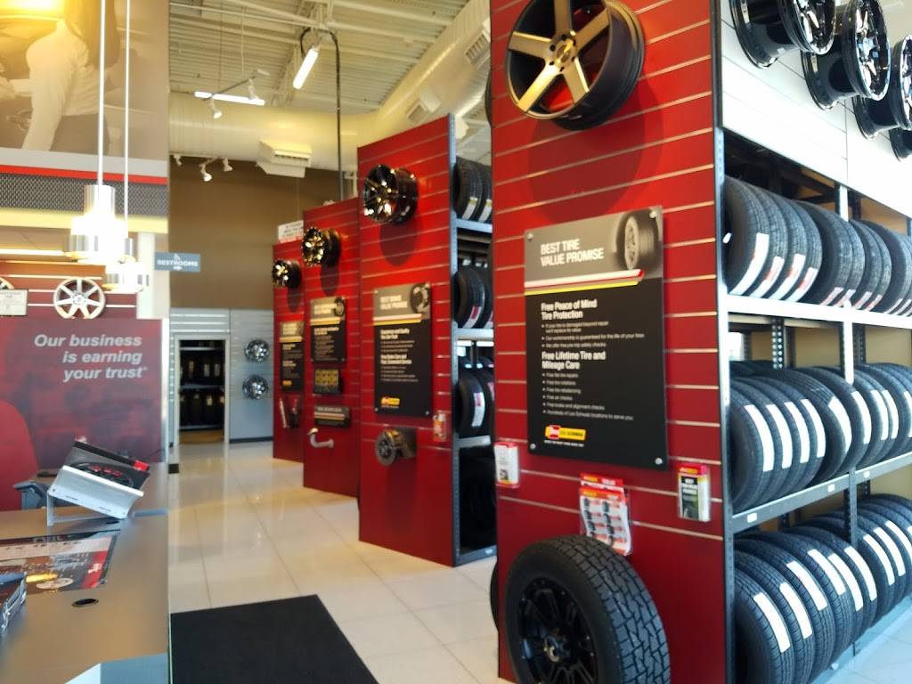 Les Schwab Tire Center, 4395 Integrity Center Point, Colorado Springs