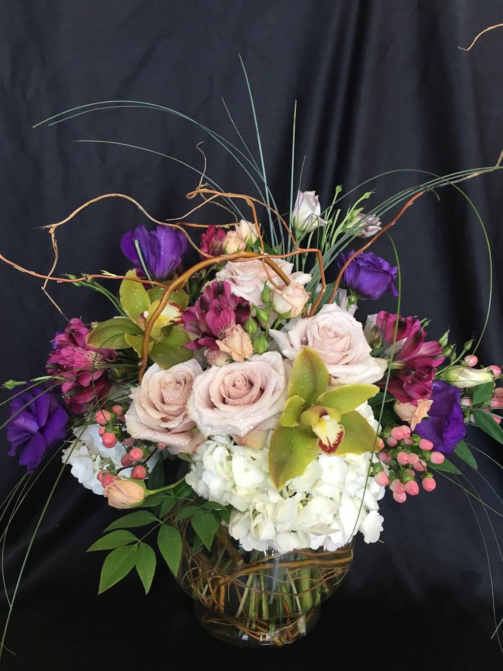 Inland Bouquet Florist | 1991 Diners Ct, San Bernardino, CA 92408, USA | Phone: (909) 884-7177