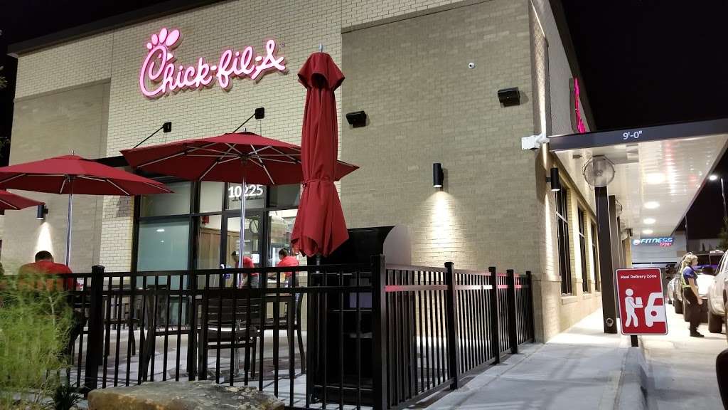 Chick-fil-A | 1254930010001, Houston, TX 77075 | Phone: (713) 946-1800