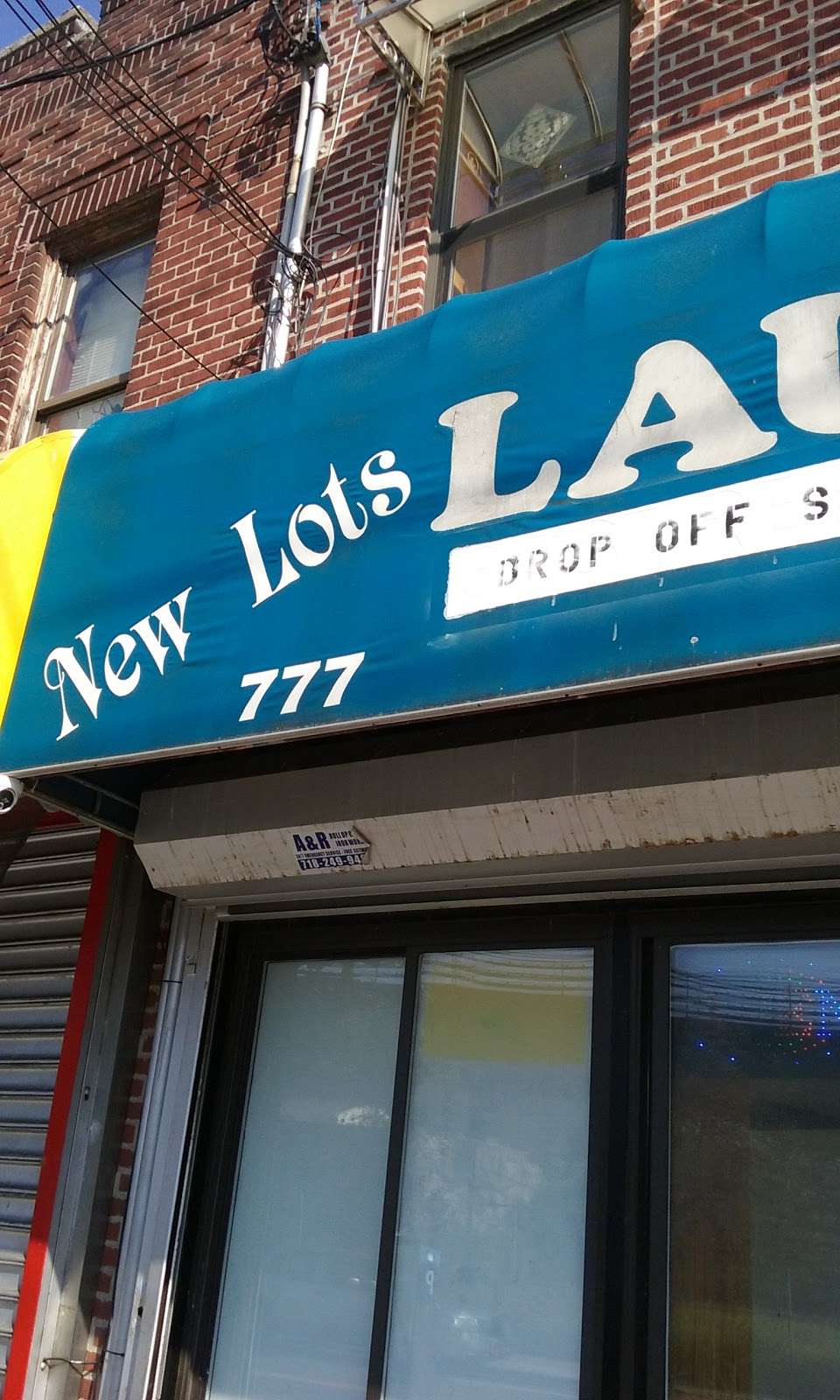 Jin Bao Laundromat | 777 New Lots Ave, Brooklyn, NY 11208, USA | Phone: (718) 342-9264