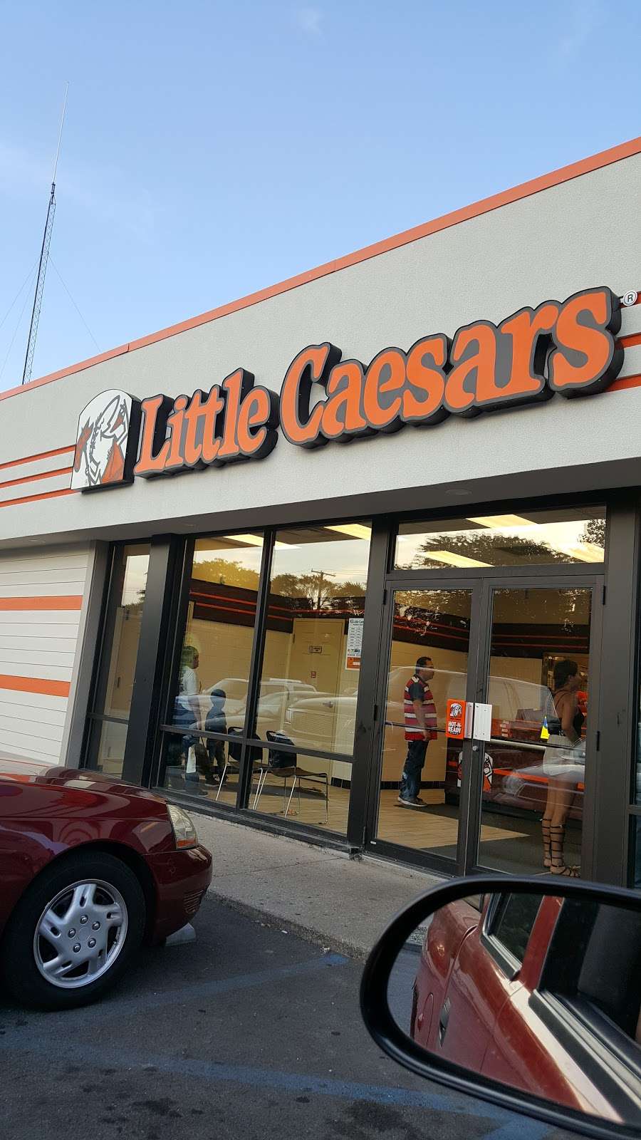 Little Caesars Pizza | 6233 Hohman Ave, Hammond, IN 46324 | Phone: (219) 933-0158