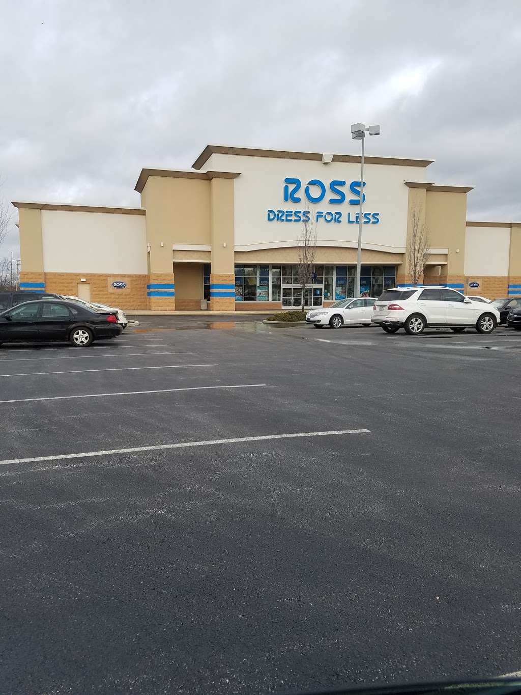 Ross Dress for Less | 1275 Carlisle Rd, York, PA 17404, USA | Phone: (717) 848-4002