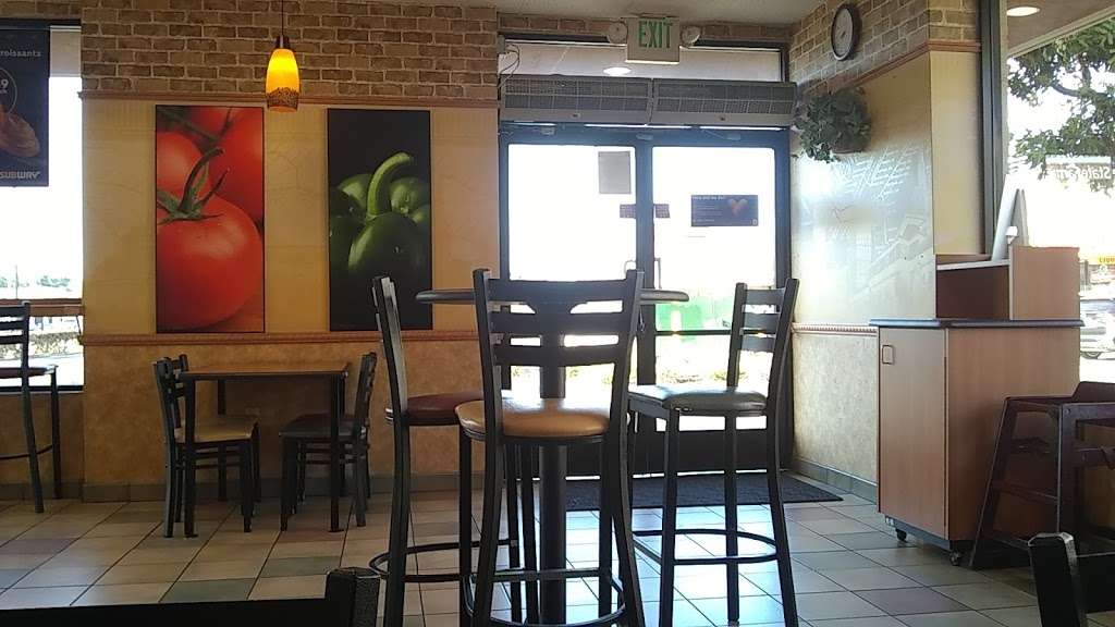 Subway Restaurants | 2211 Palo Verde Ave A, Long Beach, CA 90815, USA | Phone: (562) 795-6440