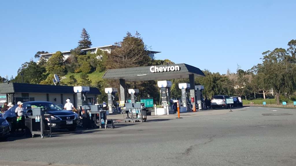 Chevron | 580 Redwood Hwy, Mill Valley, CA 94941, USA | Phone: (415) 388-8338