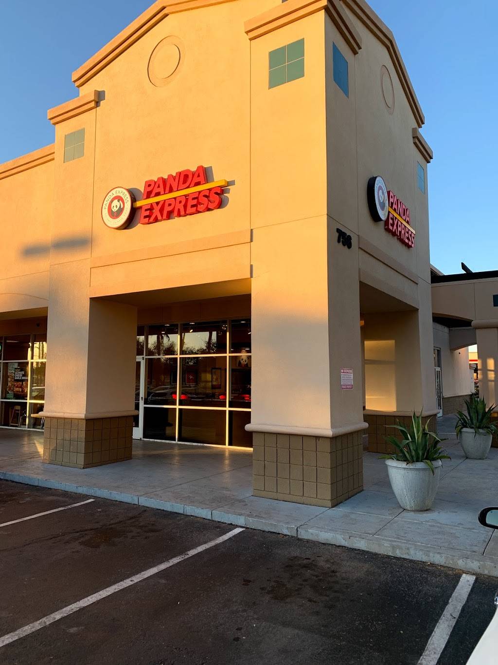 Panda Express | 756 S Gilbert Rd, Gilbert, AZ 85296, USA | Phone: (480) 632-7065