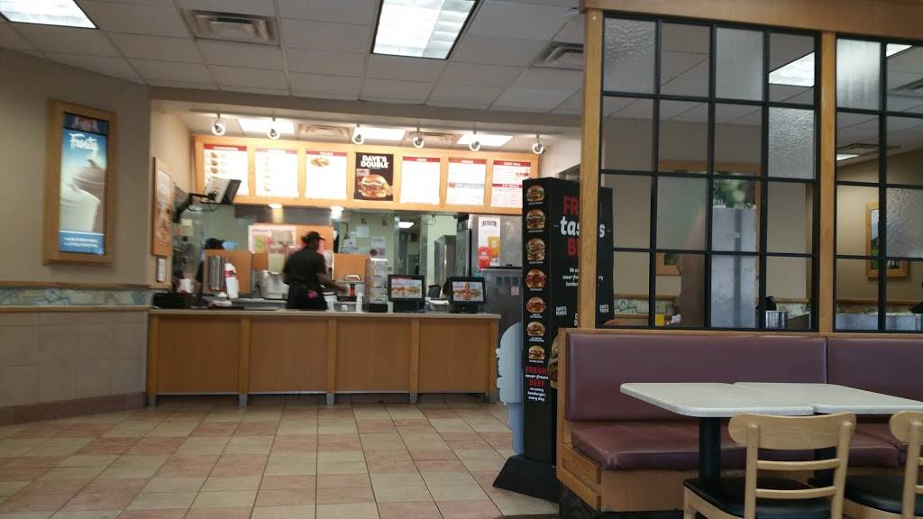 Wendys | 2468 Nimmo Pkwy, Virginia Beach, VA 23456 | Phone: (757) 430-1595