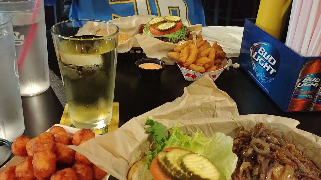 Brodys Burgers & Beer | 12930 Campo Rd, Jamul, CA 91935, USA | Phone: (619) 303-5231
