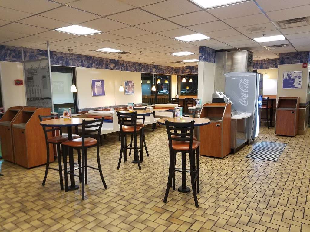 White Castle | 1100 W Golf Rd, Hoffman Estates, IL 60169, USA | Phone: (847) 882-3891