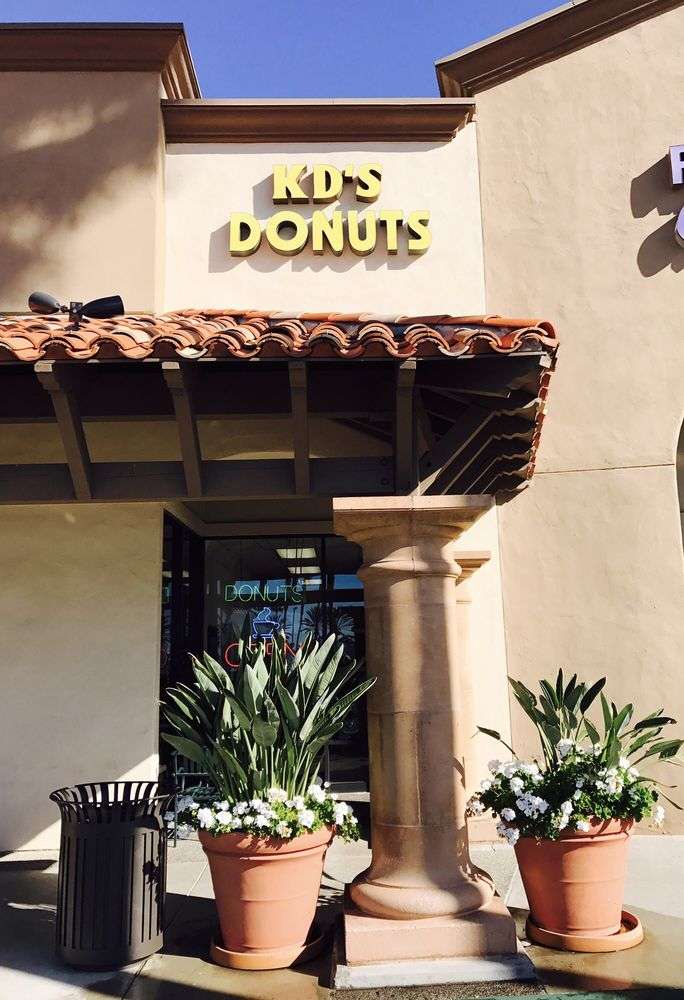 K Ds Donuts | 26761 Portola Pkwy # 2F, Foothill Ranch, CA 92610, USA | Phone: (949) 588-1688