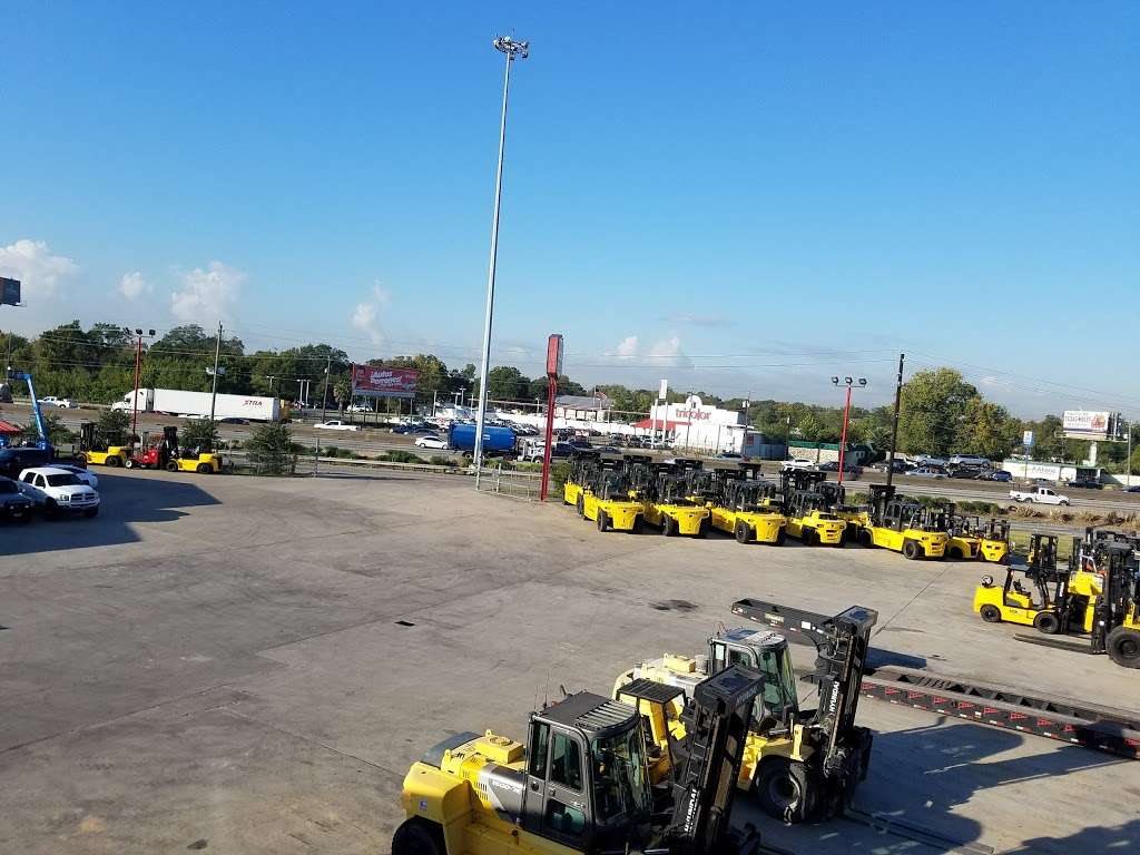 Lonestar Forklift | 5240 North Fwy, Houston, TX 77022 | Phone: (713) 694-3675