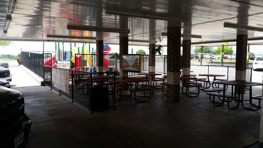 Sonic Drive-In | 8602 S Lancaster Rd, Dallas, TX 75241, USA | Phone: (469) 567-2222