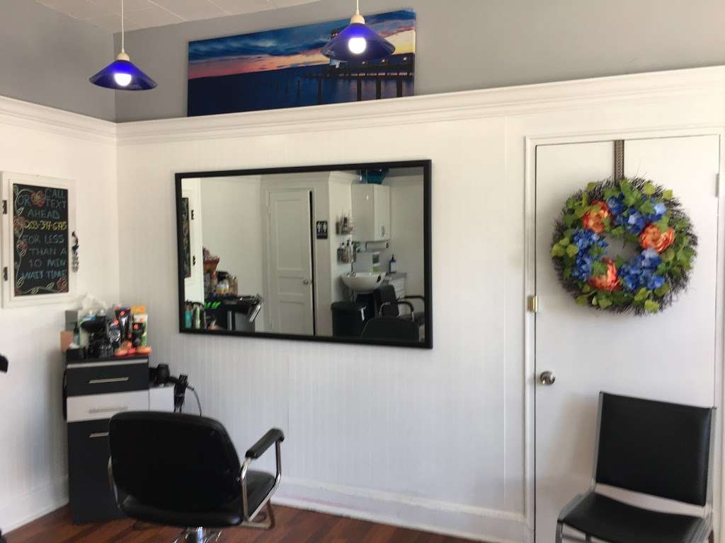 Black Rock Barber & Beauty | 3142 Fairfield Ave, Bridgeport, CT 06605, USA | Phone: (203) 397-6775