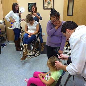 Lice Treatment Center | 200 Main St, Monroe, CT 06468, USA | Phone: (888) 542-3292