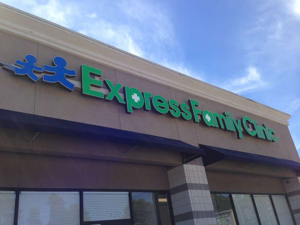 Express Family Clinic-New Caney | 12073 N Grand Parkway East #200, New Caney, TX 77357, USA | Phone: (281) 306-2102